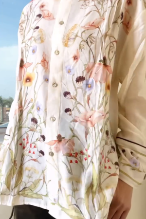 Premium Women’s Twill Shirt – Subtle Floral Patterns for Effortless Sophistication