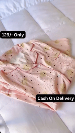 Comfortable Women’s Heart Print Long Sleeve Pajama Set with Contrast Piping