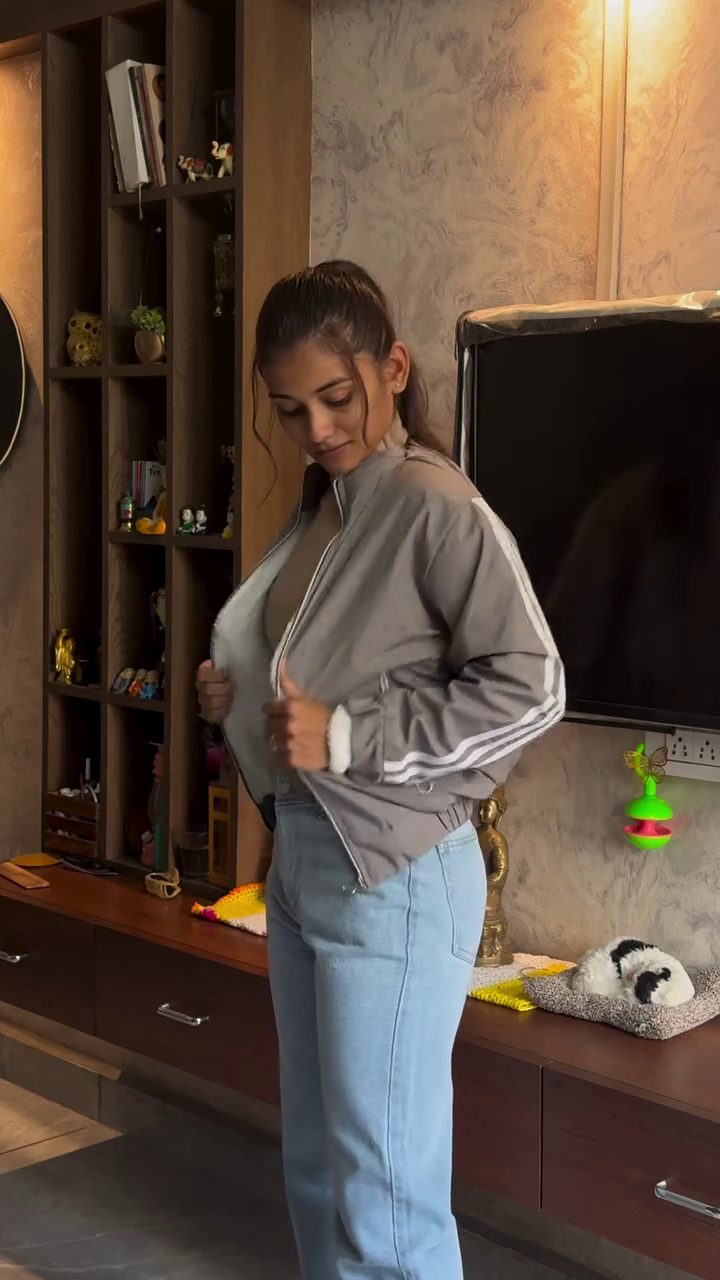 vlcsnap-2025-11-04-15h30m18s155