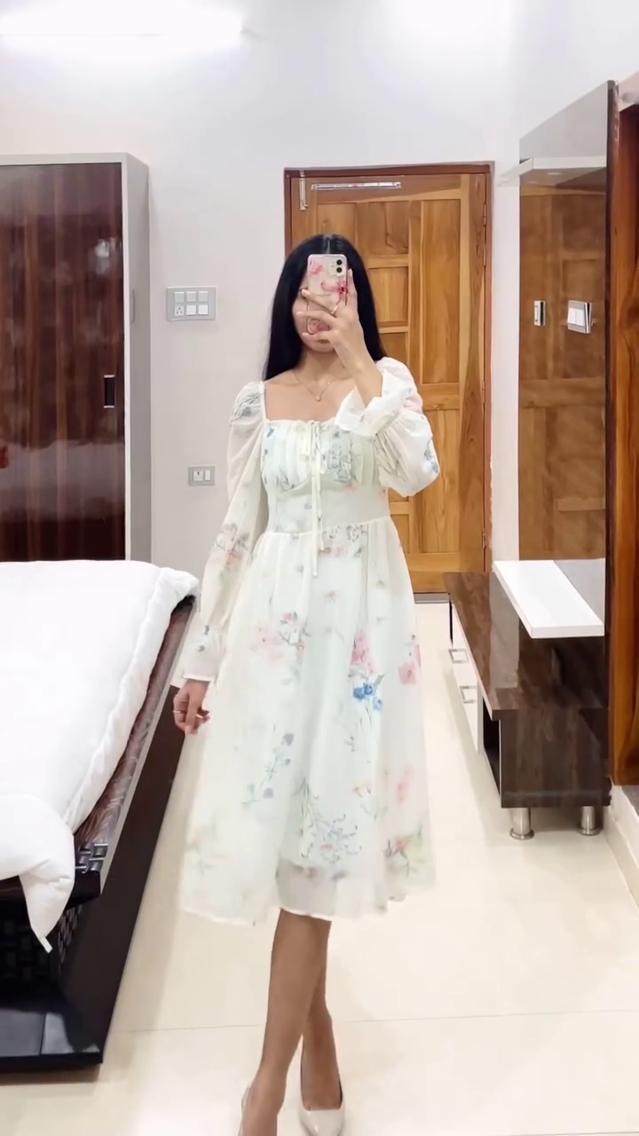 vlcsnap-2025-11-04-15h30m59s143